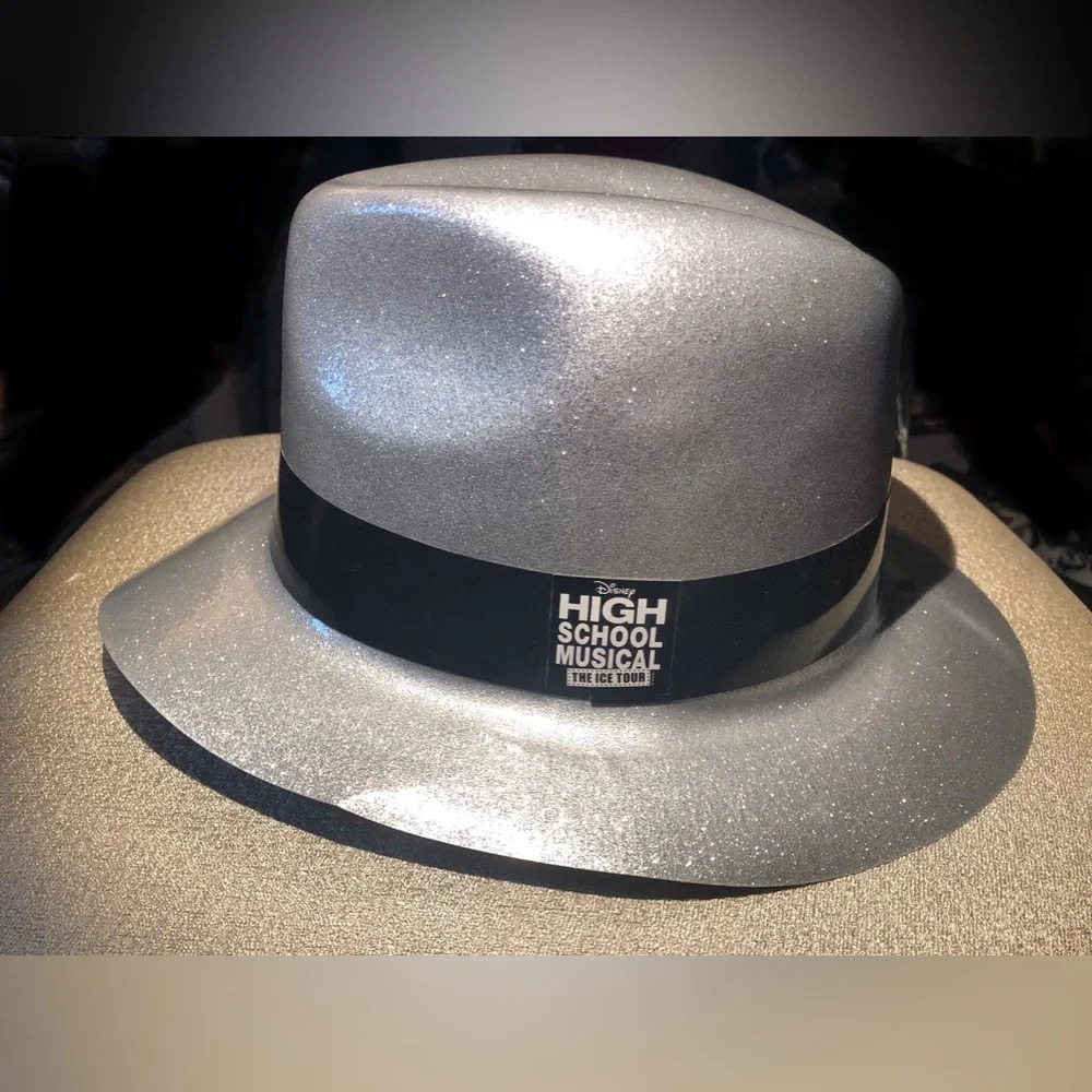 Vintage High School Musical The Ice Tour Hat 2008